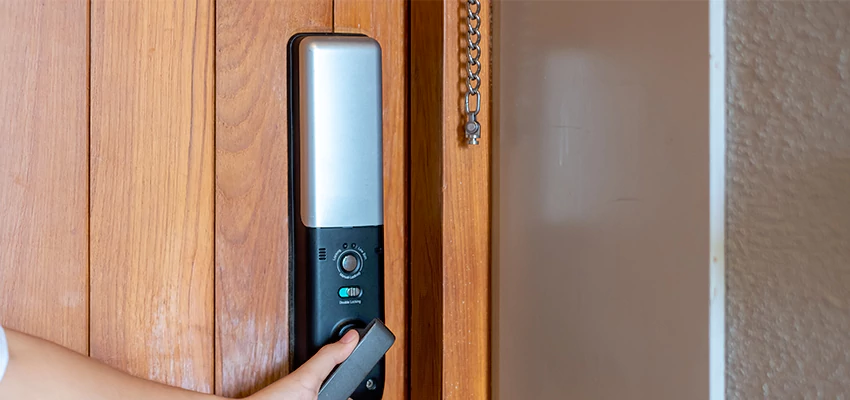 Home Security Electronic Locks Upgrades in Mead Valley, CA